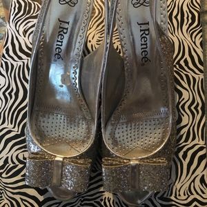 J.Renee Siver Metallic Rosina Pump